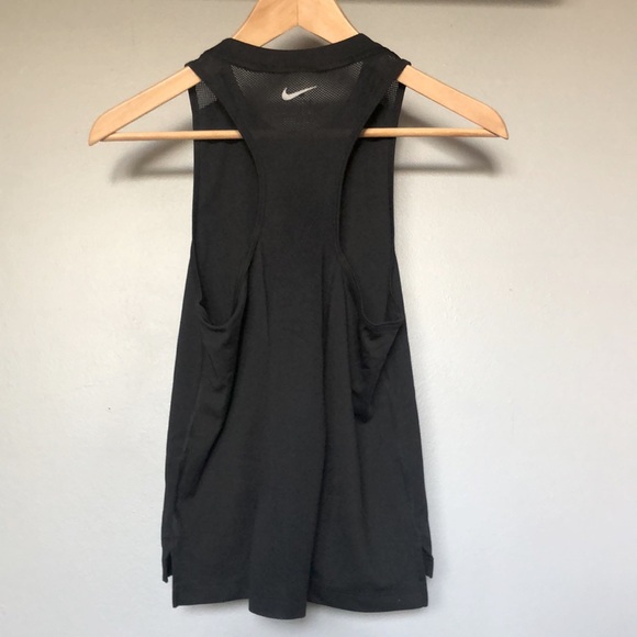 Nike Tank - Picture 4 of 4